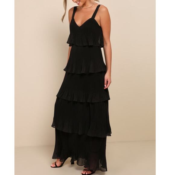 Lulus Elegant Nature Black Pleated Sheath Chiffon Sleeveless Tiered Maxi Dress - Picture 1 of 10